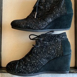 FLASH SALE! Toms Kayla Booties (Pre-Loved)